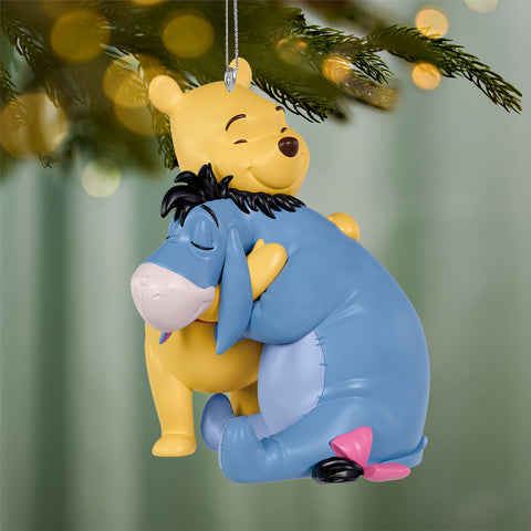 Hallmark Disney Winnie the Pooh Holiday Hugs Ornament Hallmark