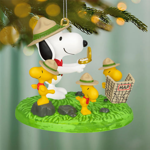 Hallmark The Peanuts® Gang Orienteering Ornament Hallmark