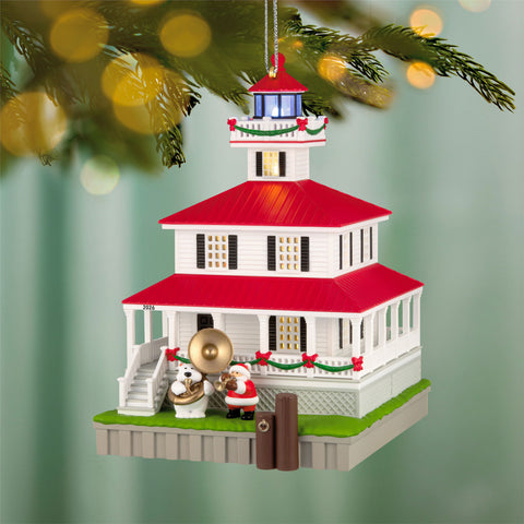 Hallmark Holiday Lighthouse 2026 Ornament With Light Hallmark